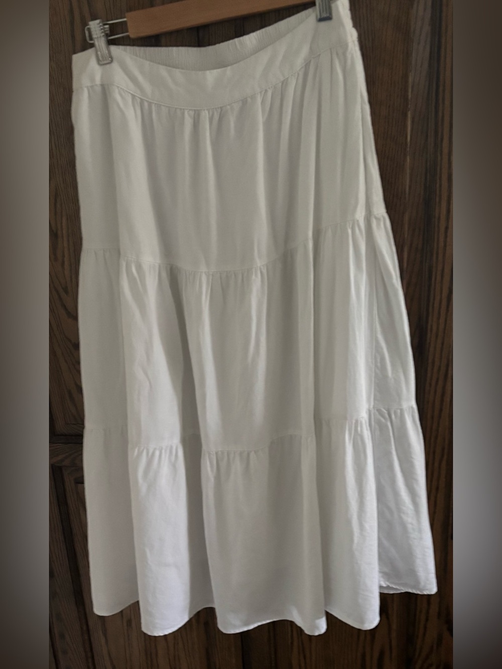 Ladies Sz M White Skirt